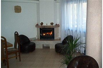 Rumunija Privát Mănăstirea Humorului, Eksterijer